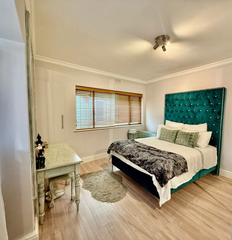 To Let 1 Bedroom Property for Rent in Mouille Point Western Cape